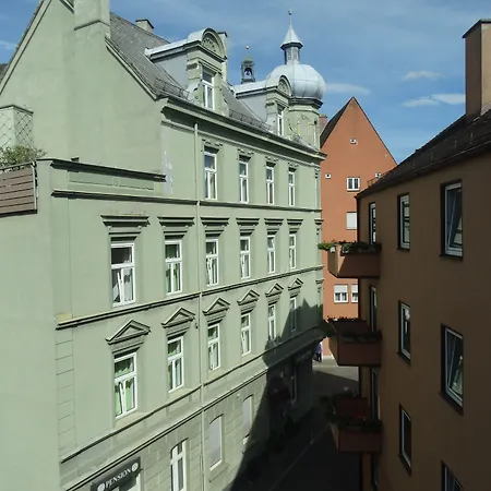 City Hostel-3
