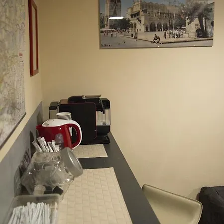 City Hostel-2
